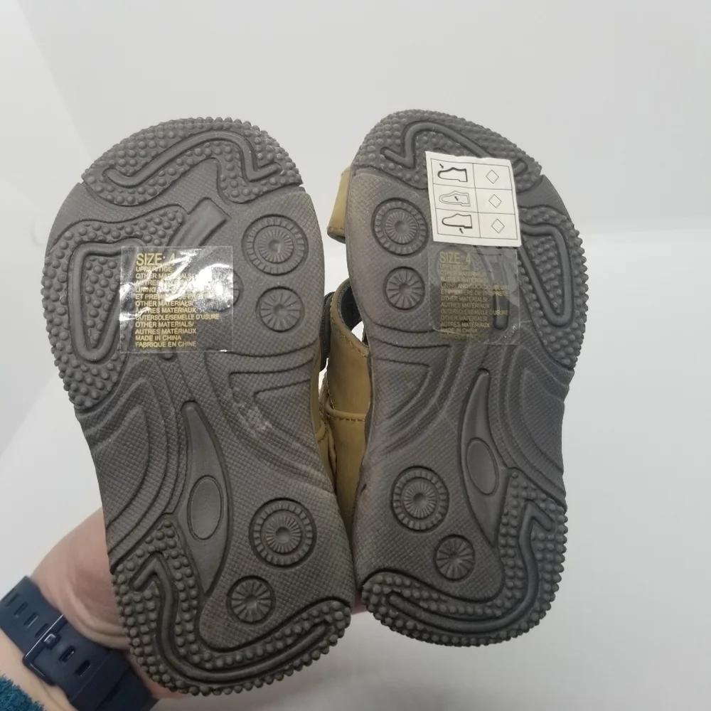 NWOT Gymboree Stripes in Space Monkey fisherman sandals